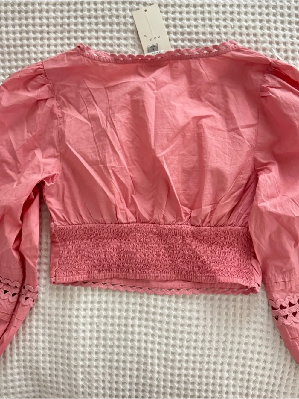 Long-Sleeve Eyelet Detail Top from A New Day NWT szS - Picture 6 of 8